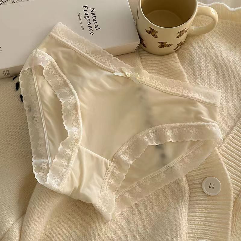 Girls' silk underwear