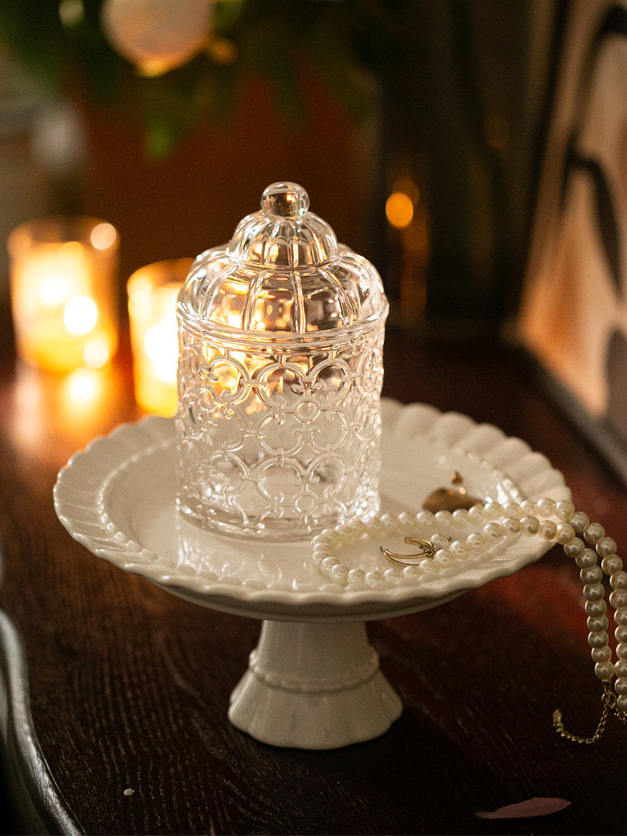 Glass jar