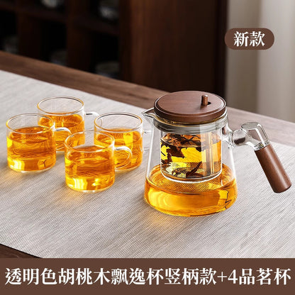 Glass teacup
