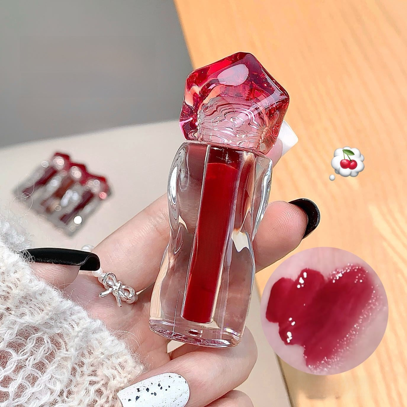 glossy lip glaze