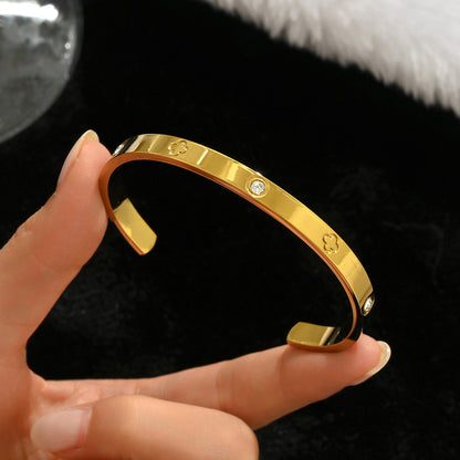 Gold-colored stainless steel bracelet