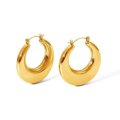 gold earrings