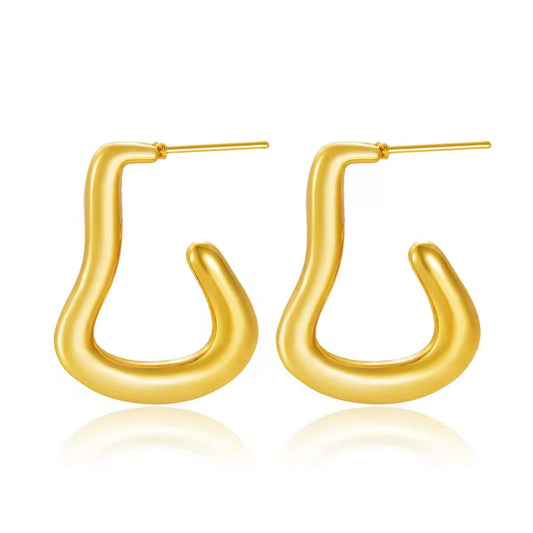 gold earrings