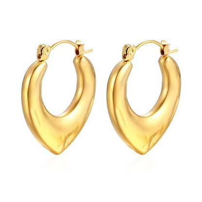 gold earrings