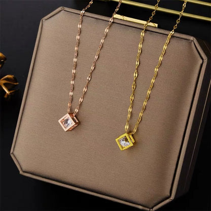 Gold-plated copper pendant
