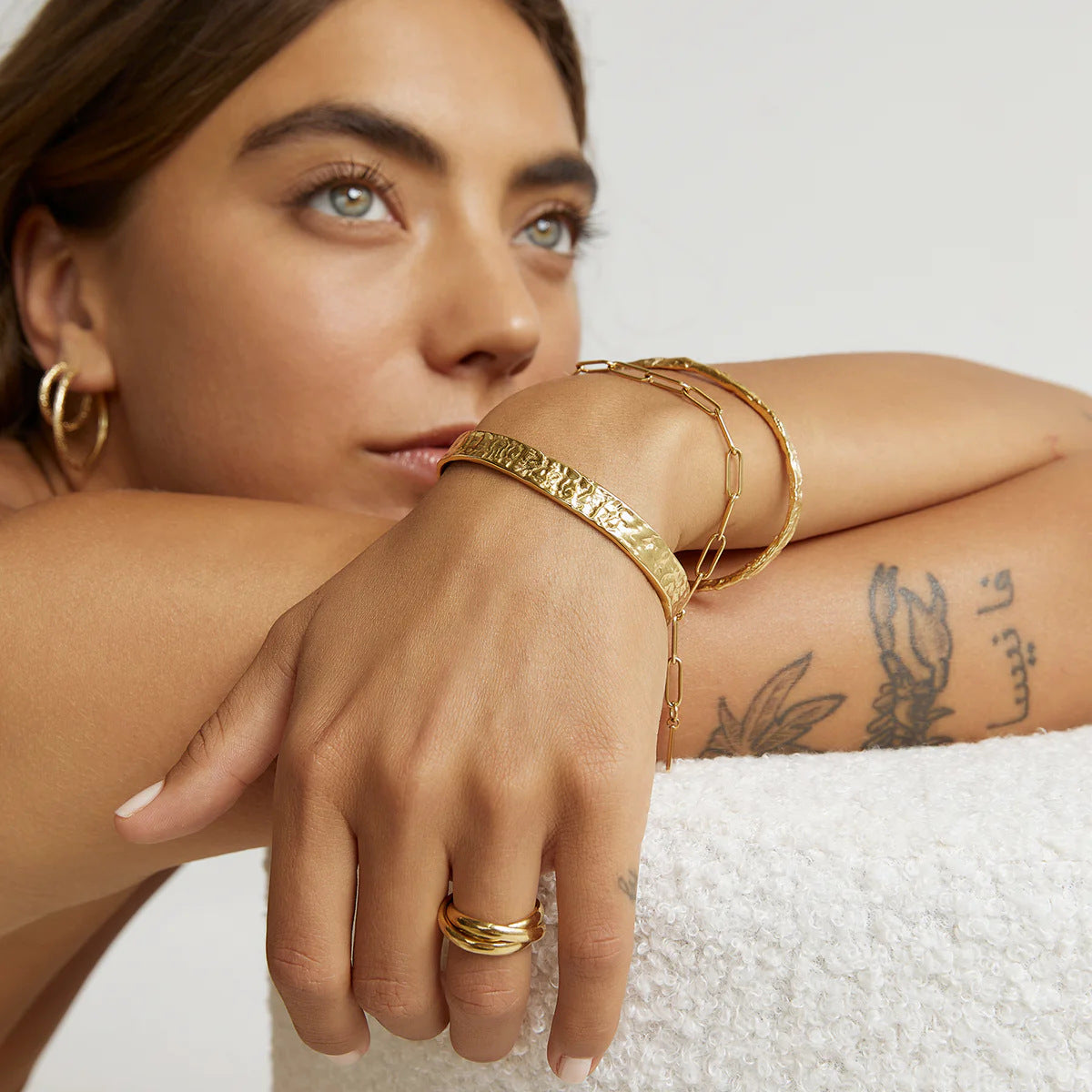 Gold Plated Stainless Steel Hammer Pattern Open Bracelet