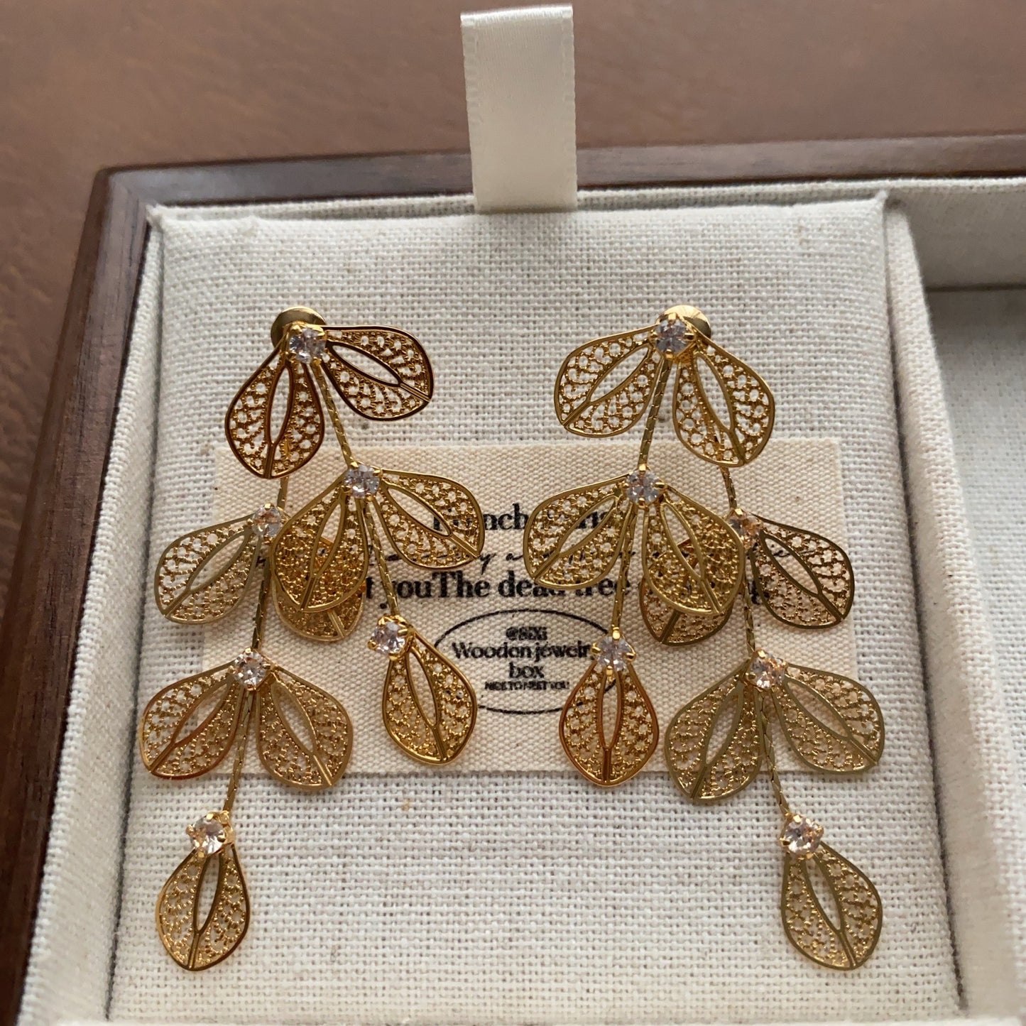 Golden Ginkgo Leaf Tassel Earrings
