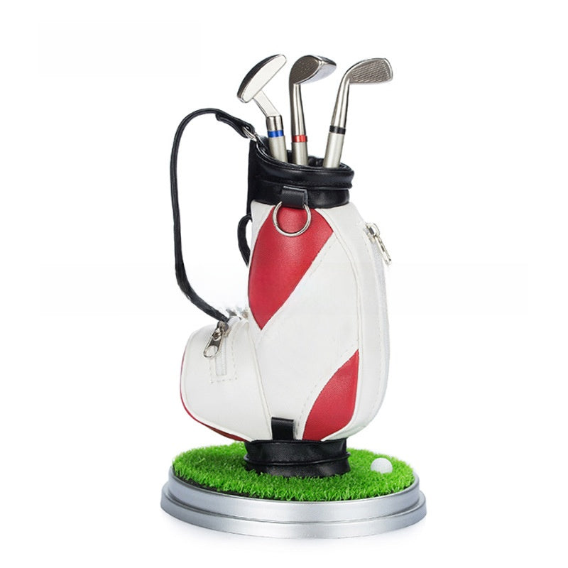 Golf-shaped pen holder