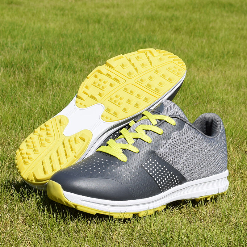 Golf shoes
