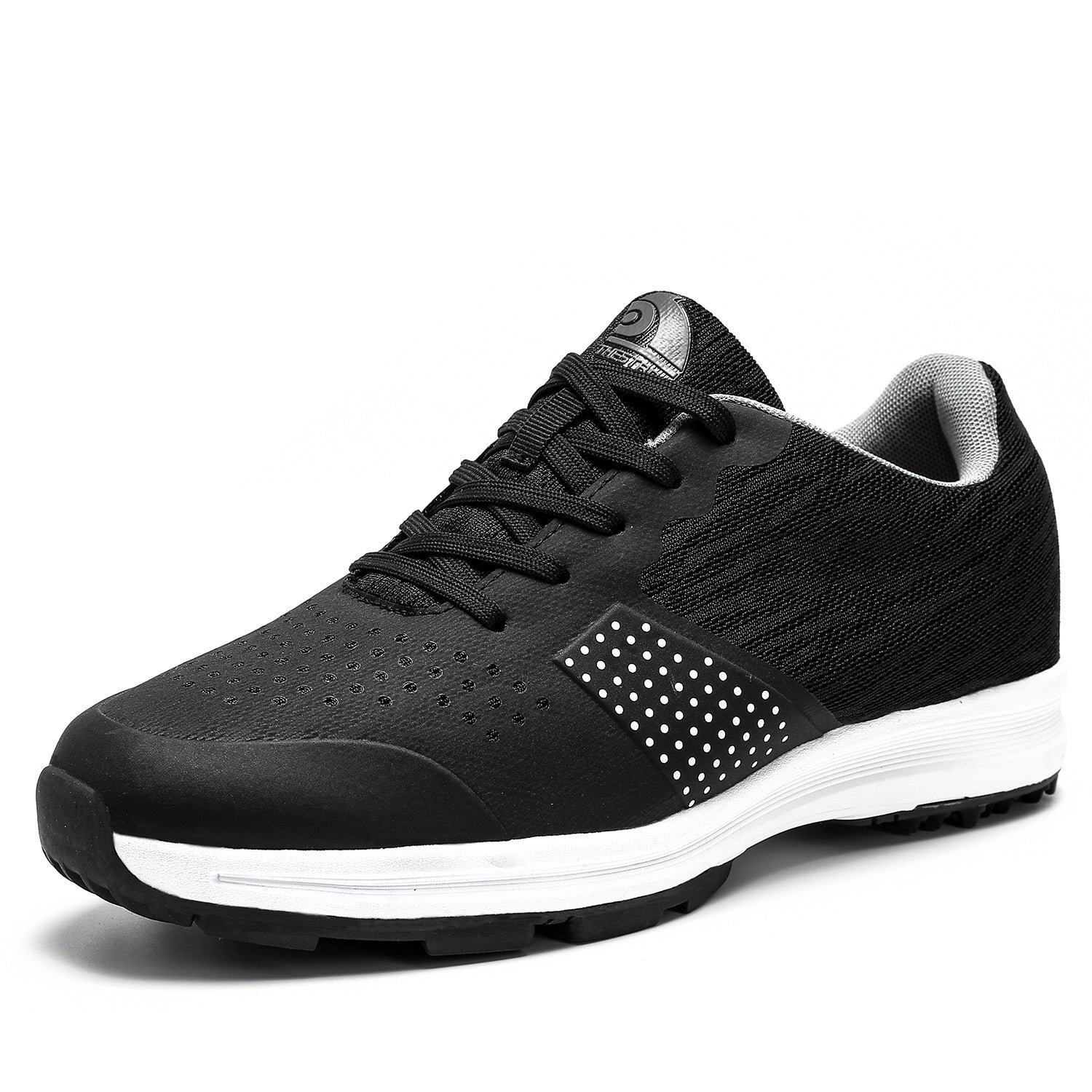 Golf shoes
