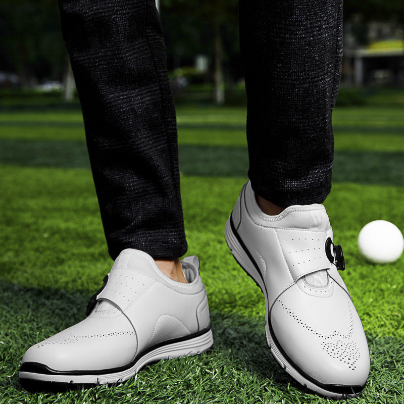 Golf shoes