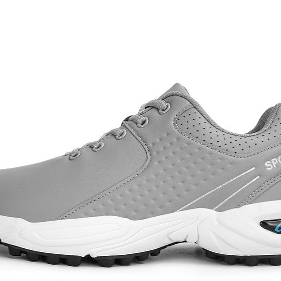 Golf shoes