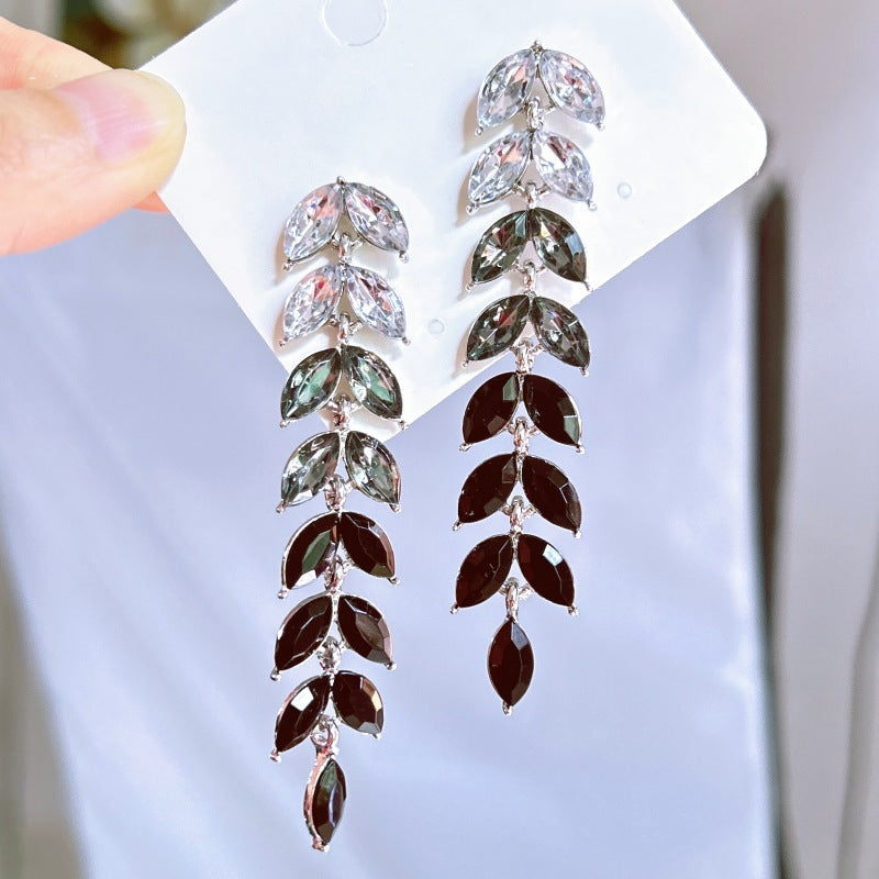 Gradient Diamond Leaf Earrings and Necklace Set