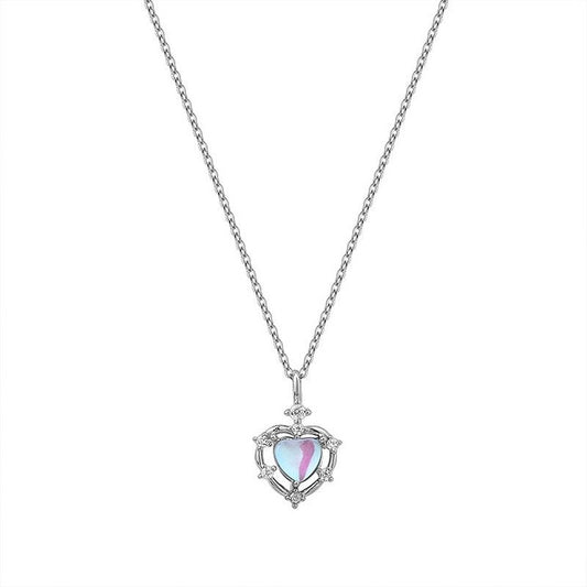 Gradient Heart Pendant Necklace for Women