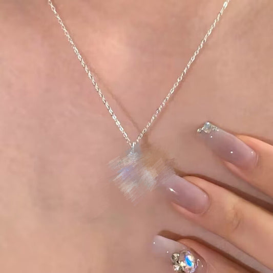 Gradient Heart Pendant Necklace for Women