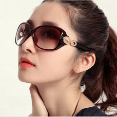 Champagne polarizers