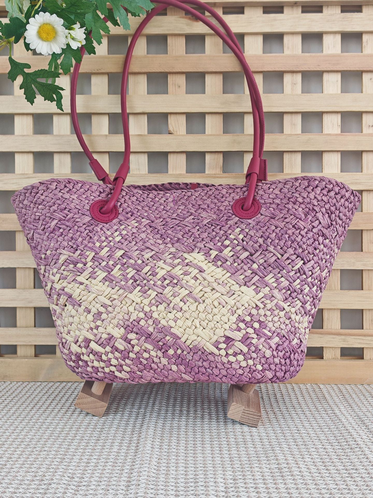 Gradient Woven Straw Tote Bag with Crossbody Strap