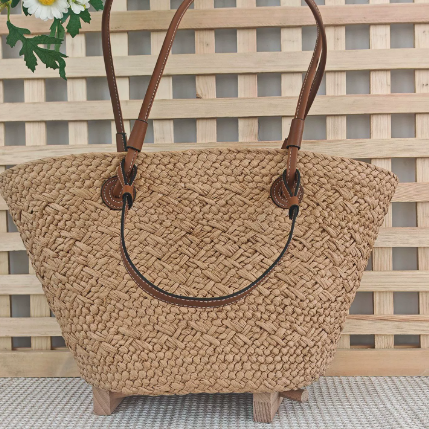 Gradient Woven Straw Tote Bag with Crossbody Strap