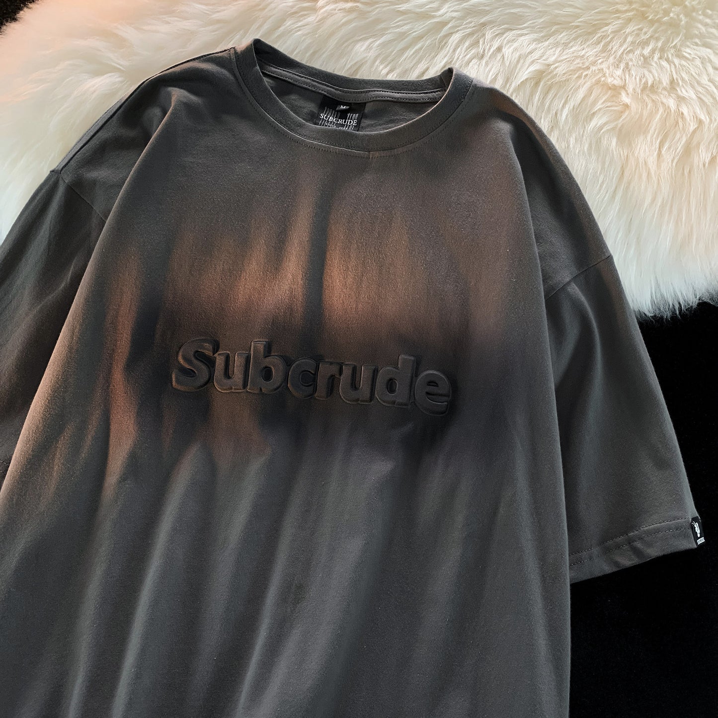 Graduated short-sleeved T-shirt