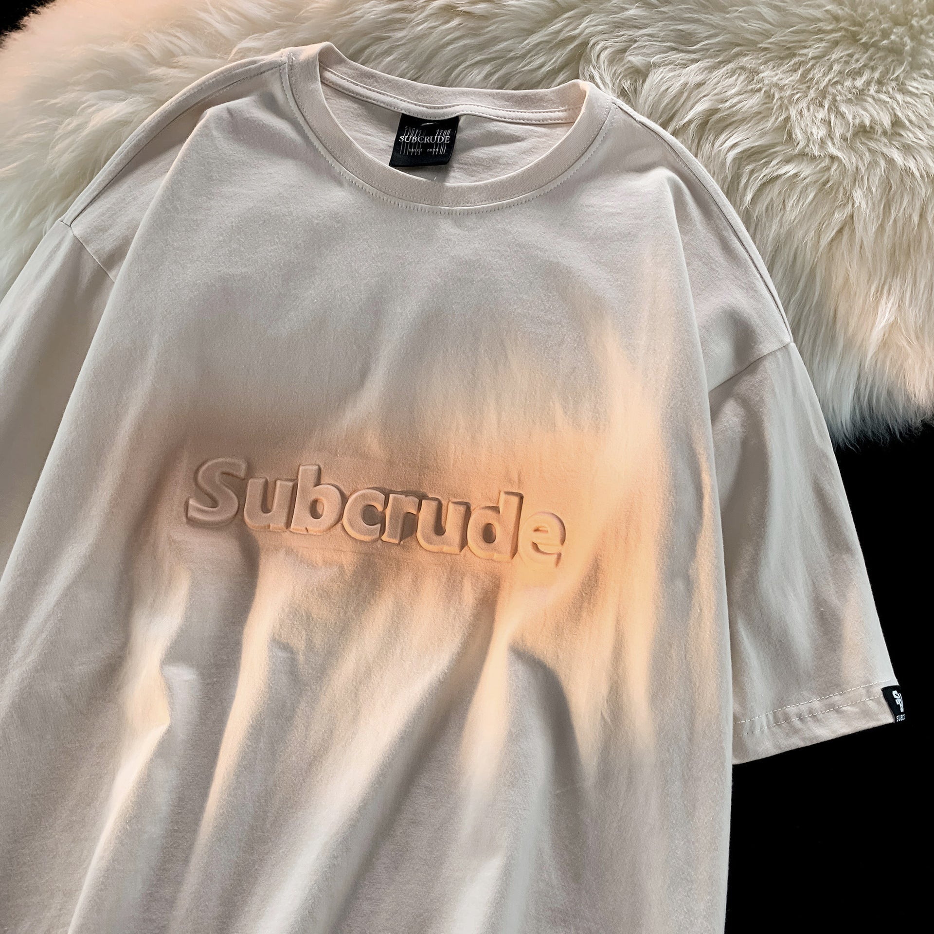 Graduated short-sleeved T-shirt