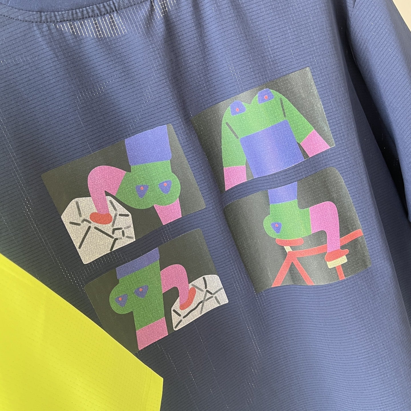 Graphic woven short-sleeved T-shirt