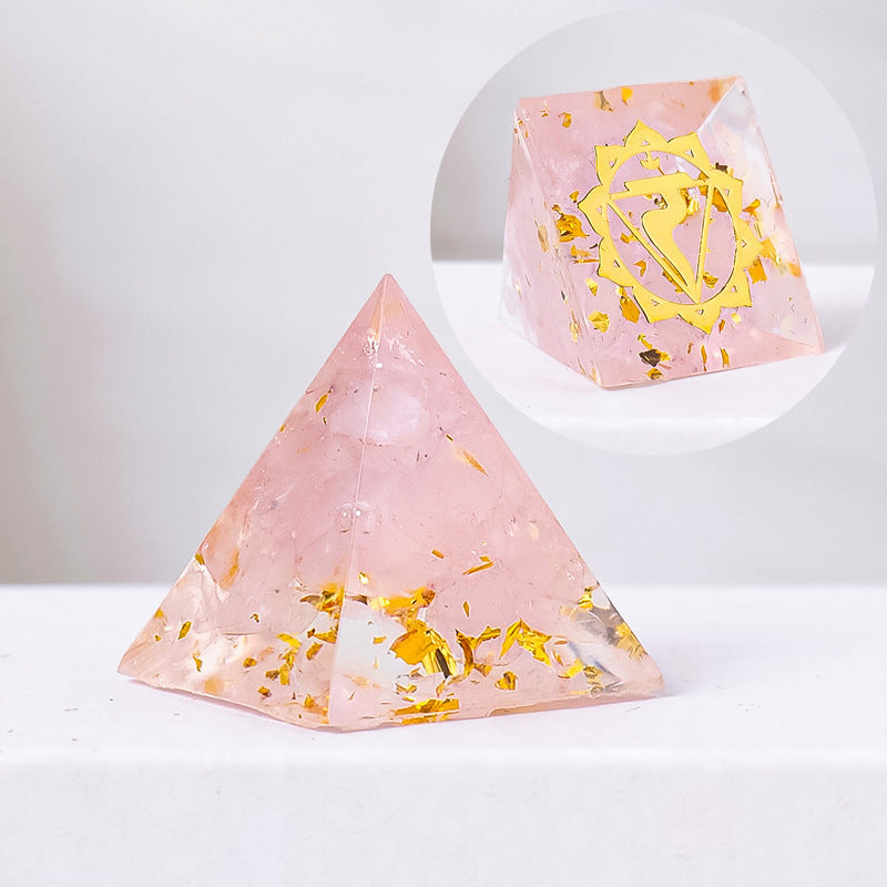 Gravel Resin Pyramid Ornament