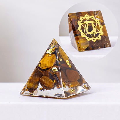 Gravel Resin Pyramid Ornament