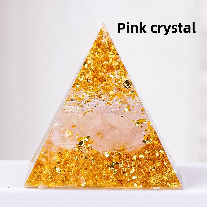 Gravel Resin Pyramid Ornament
