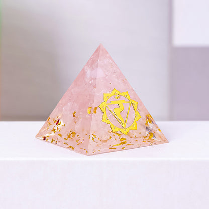 Gravel Resin Pyramid Ornament