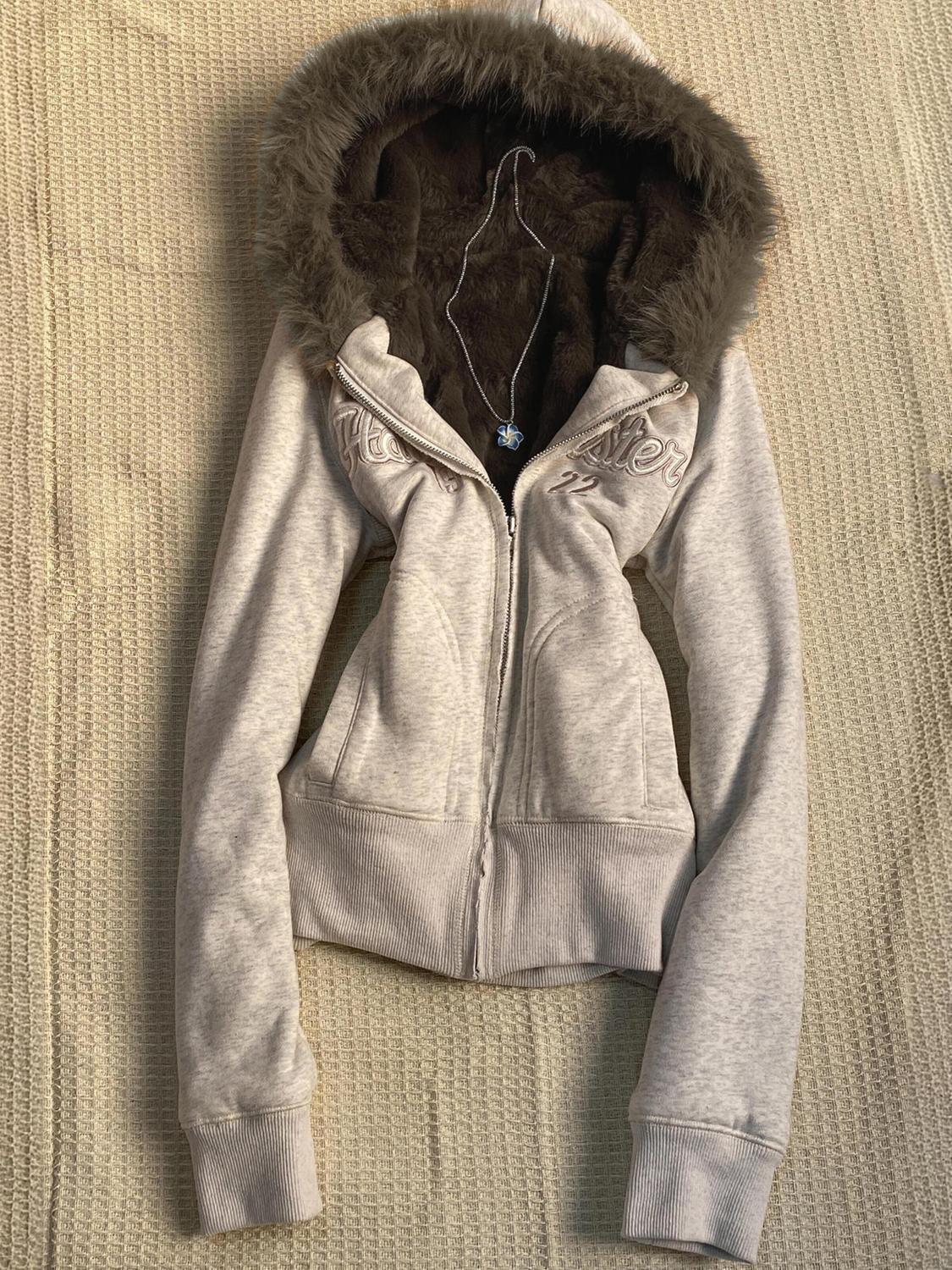 Gray Velvet Embroidered Letter Hooded Cardigan