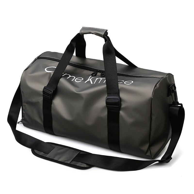 Gym Bag with Wet-Dry Separation