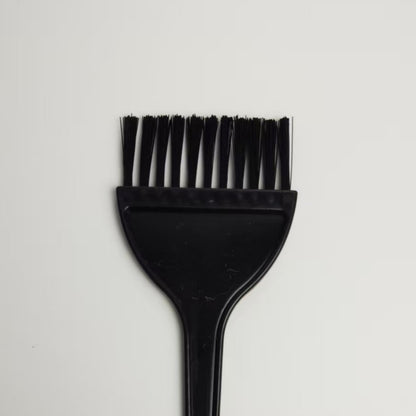 Hair dyeing and hair treatment comb