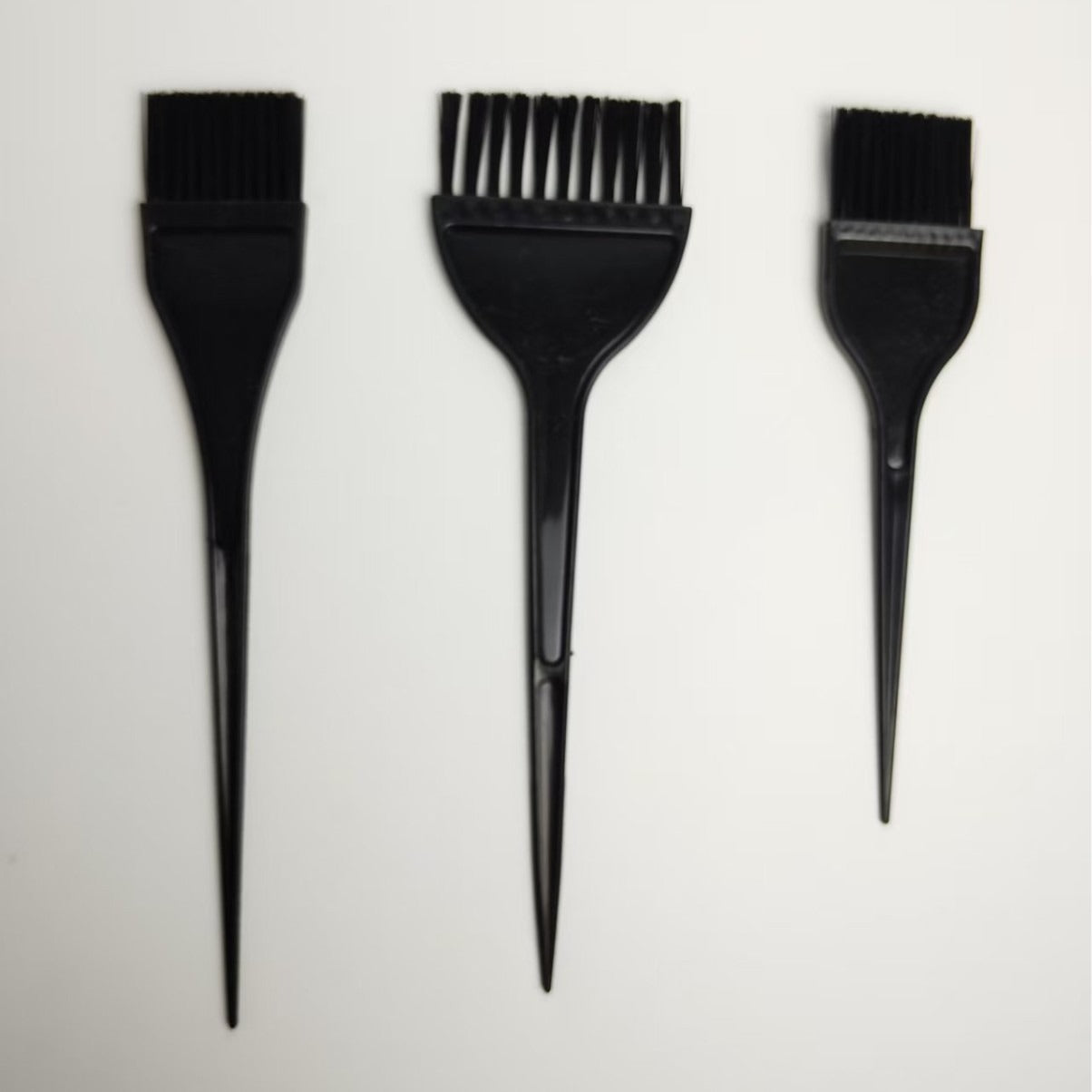 Hair dyeing and hair treatment comb