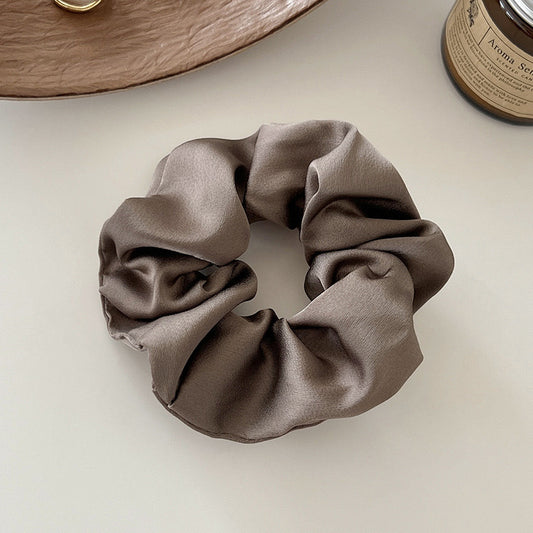 Hair ring with a hair tie, exuding a sophisticated vibe