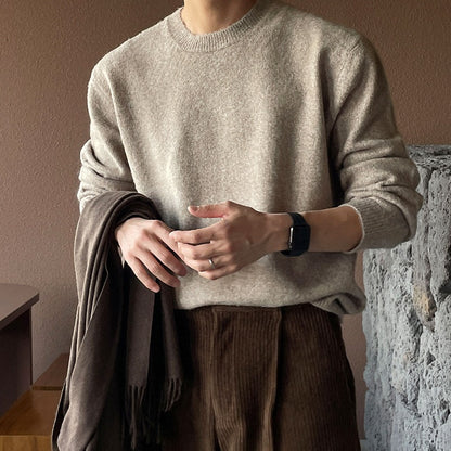 Half-neck knitted sweater