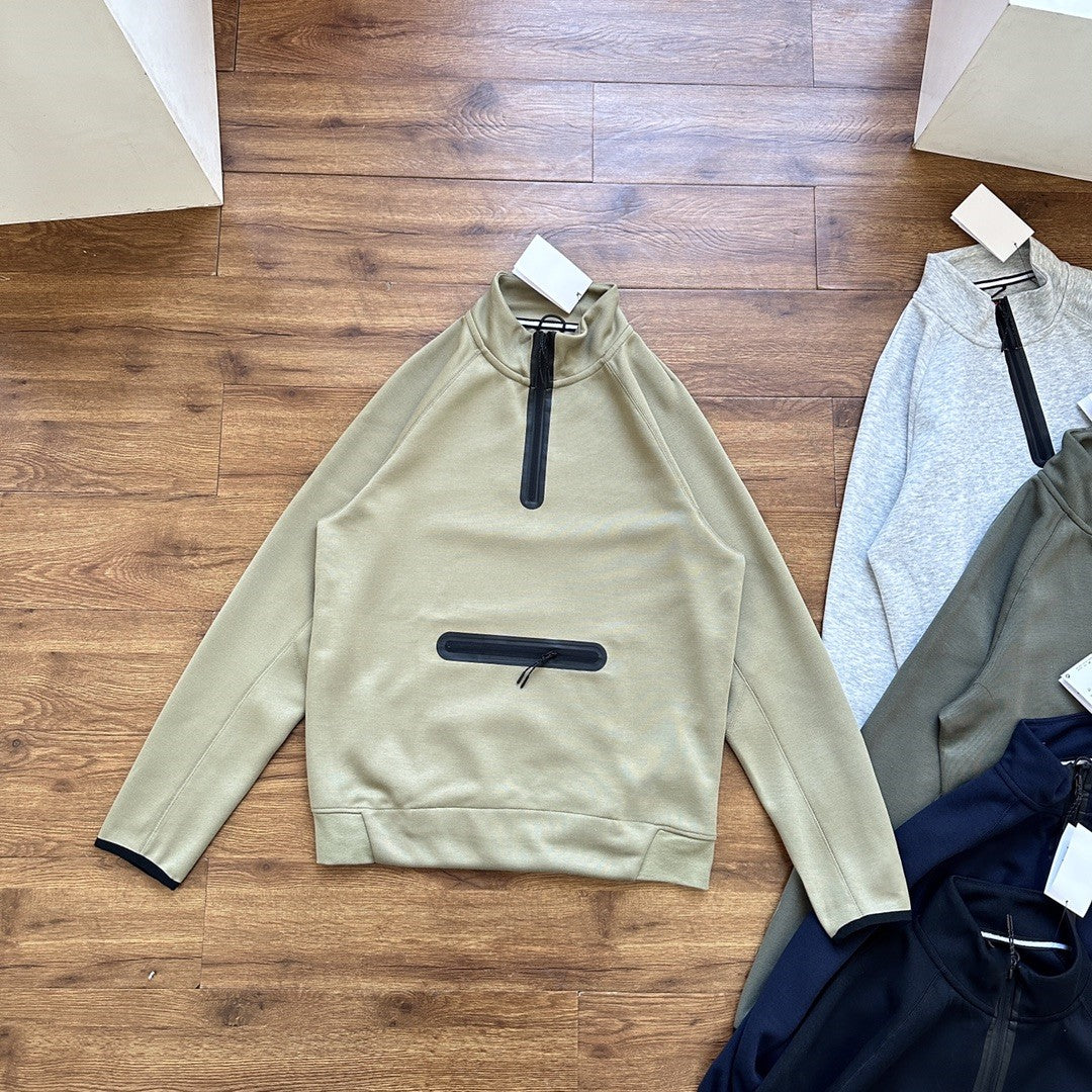 Half-zip raglan sleeve stand-up collar sweatshirt