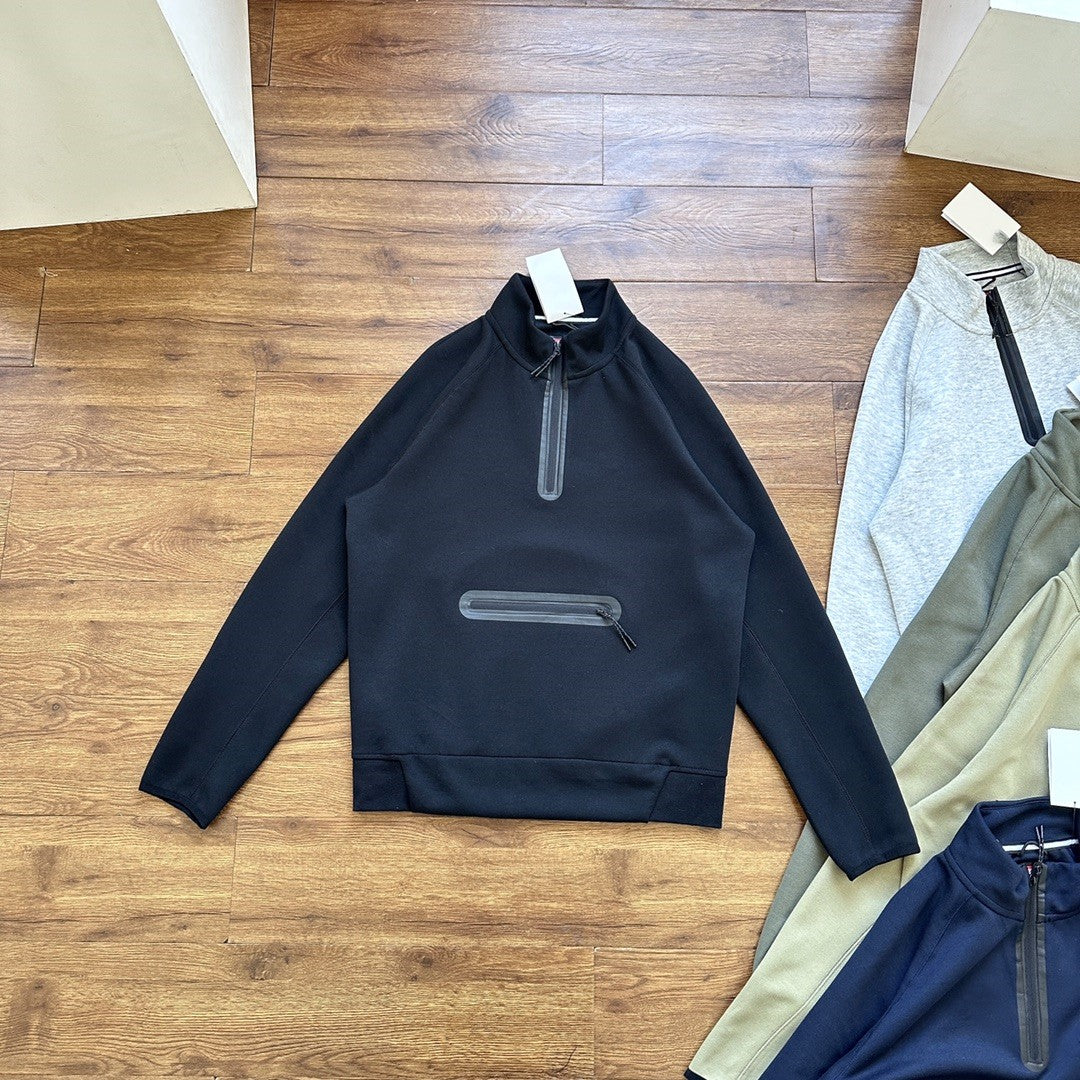 Half-zip raglan sleeve stand-up collar sweatshirt