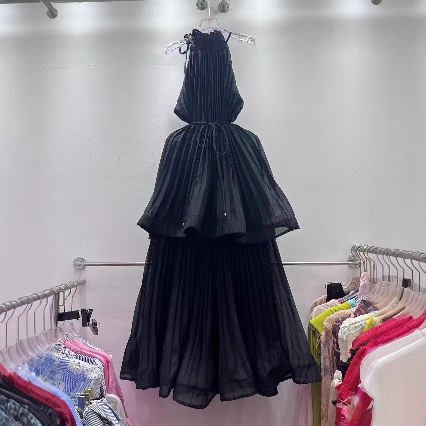 Halter Neck Pleated Gauze Dress