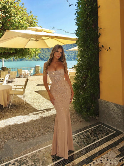 Halterneck Rhinestone Backless Evening Dress