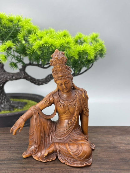 Hand Carved Guanyin Bodhisattva Wooden Statue Home Decor