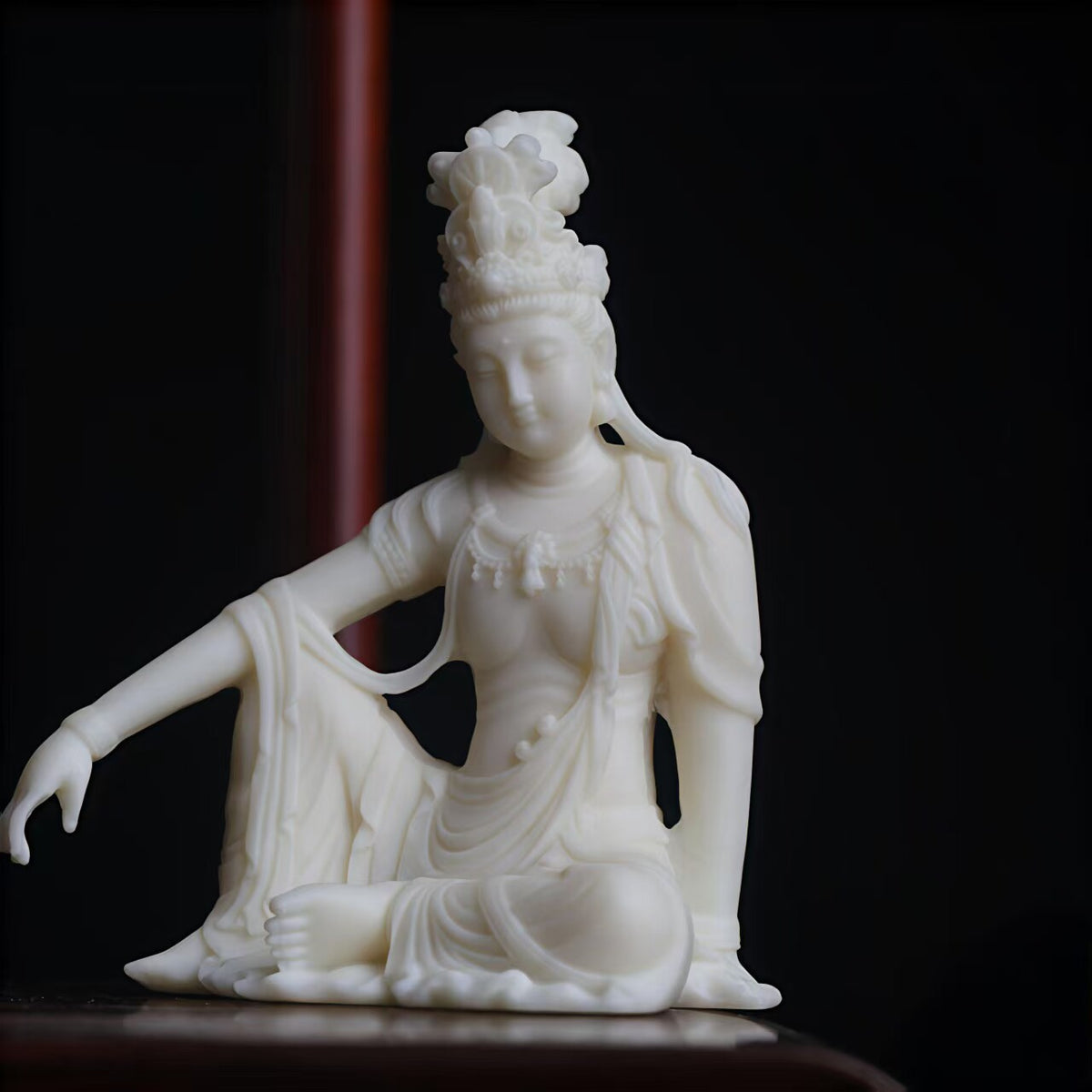 Hand Carved Guanyin Bodhisattva Wooden Statue Home Decor