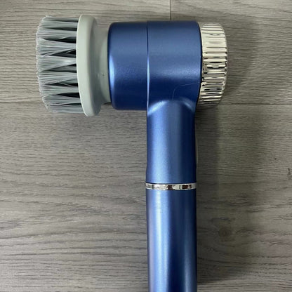 Hand-held cleaning brush
