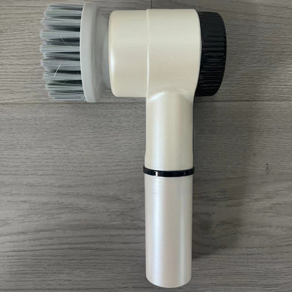 Hand-held cleaning brush