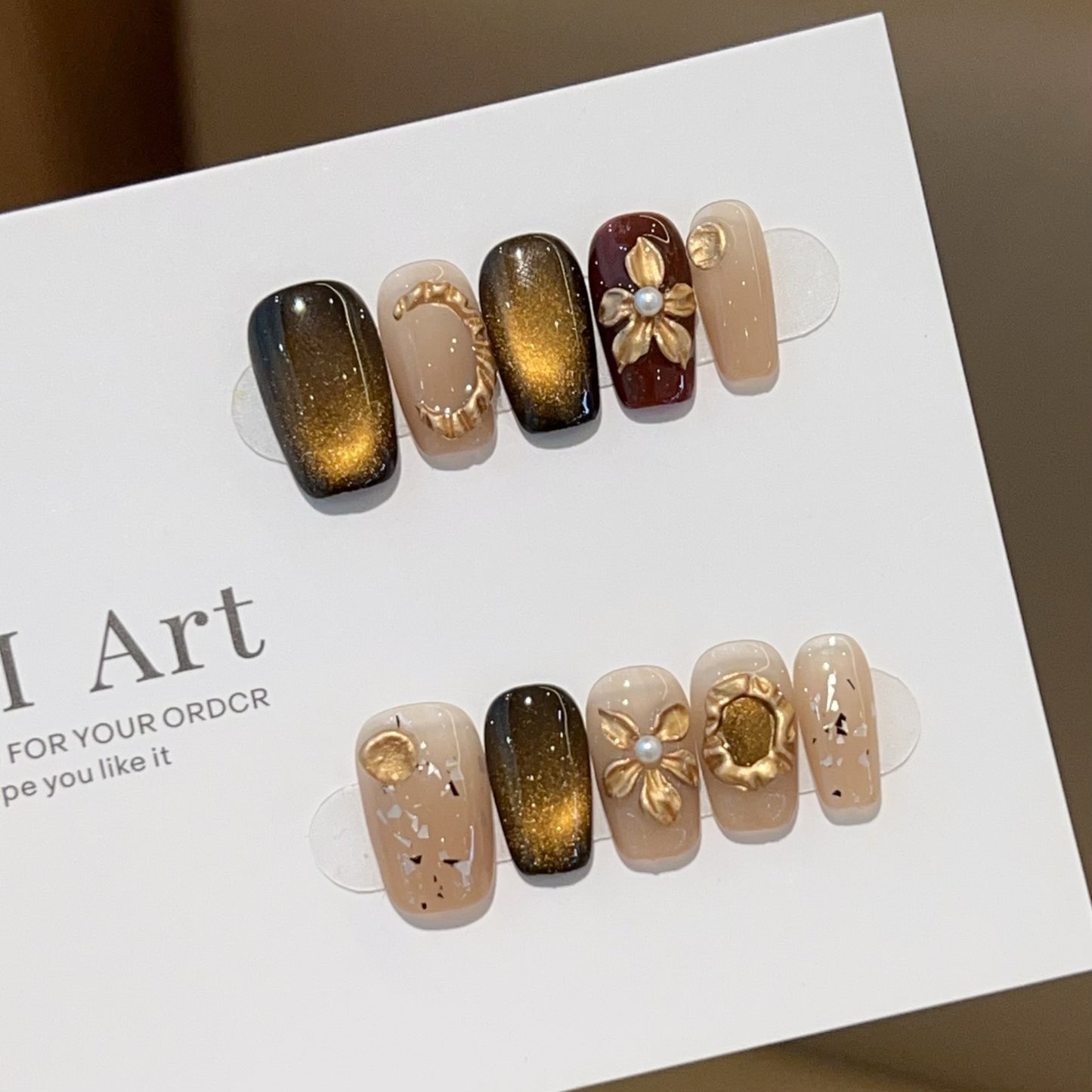 Hand-wearing nails