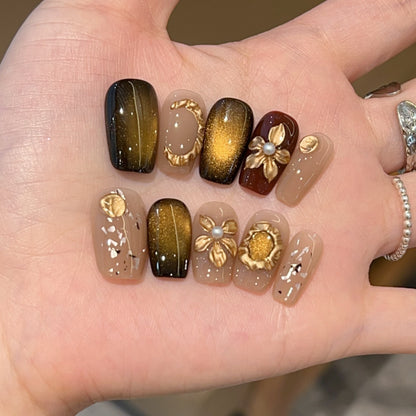 Hand-wearing nails