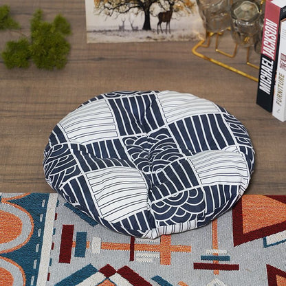 Hand-woven cat bed