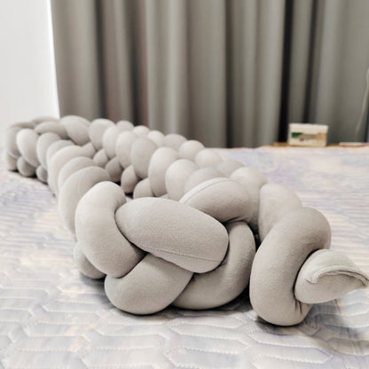 Hand-Woven Knotted Baby Crib Bumper Soft Protective Bed Barrier