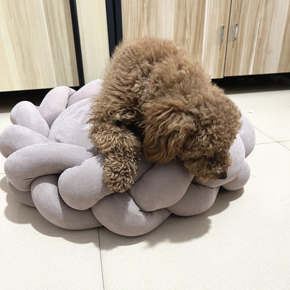 Hand-Woven Removable Pet Bed