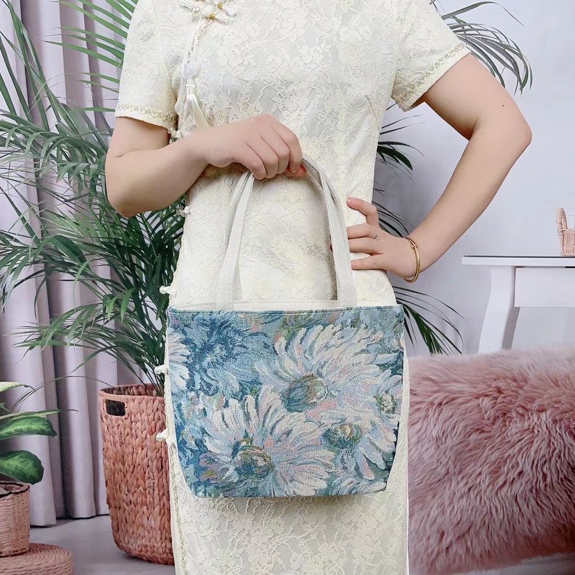 Handheld Canvas Mini Bag