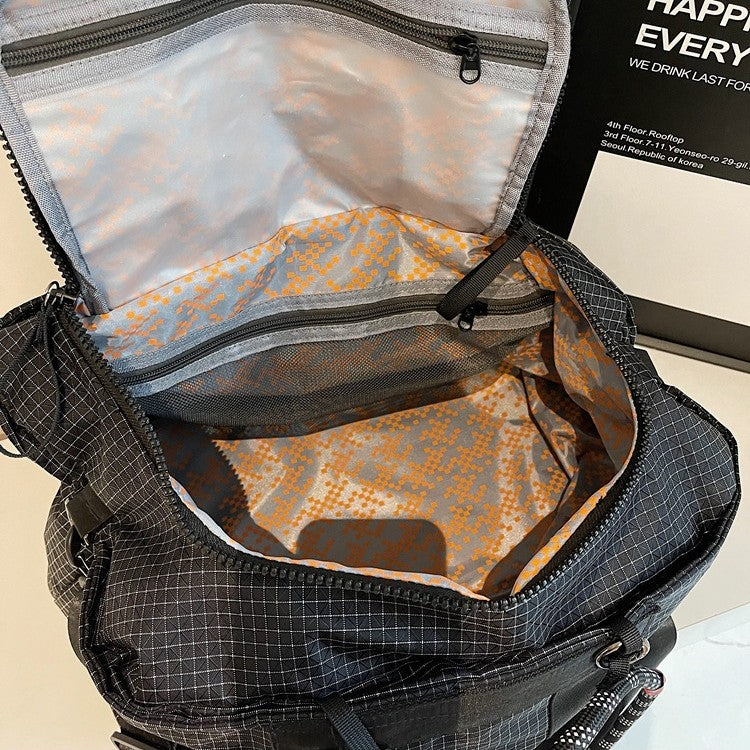 Handheld crossbody travel bag